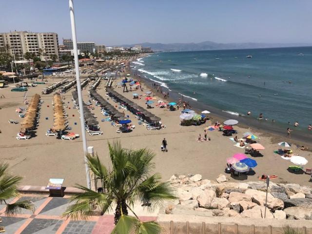 בנאלמדנה Sweet Home In Puerto Marina מראה חיצוני תמונה